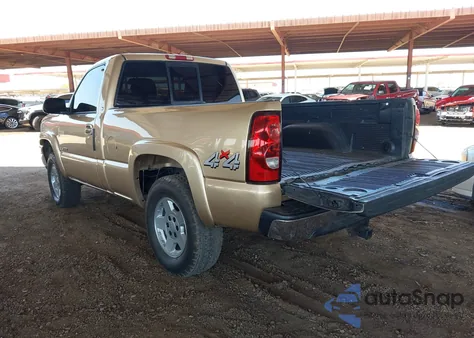 2005 Chevrolet Silverado 1500 Ls/Work Truck/Z71 z USA, uszkodzony, nr VIN 1GCEK14T75Z277550